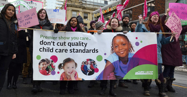 2016-03-17-childcarecuts