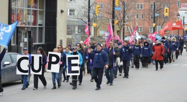 33017931034_b8b6ceb013_o